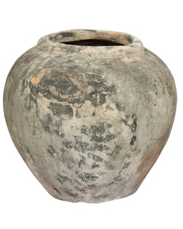CEMENT POT POT WITH RUSTIC FINISH