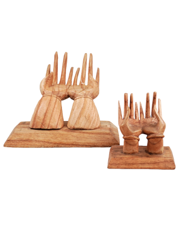 WOODEN HANDS